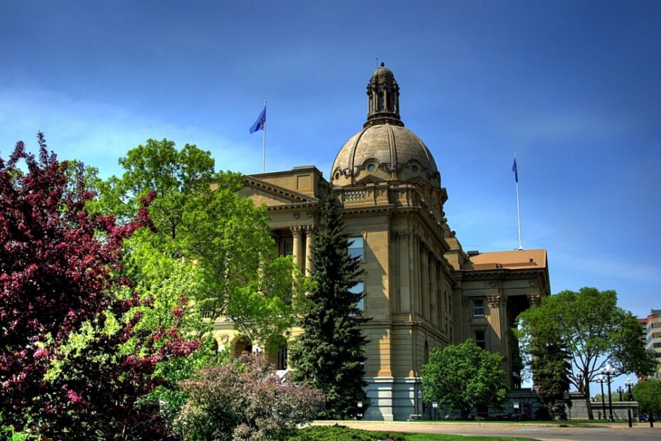 Operators are Optimistic About iGaming in Alberta